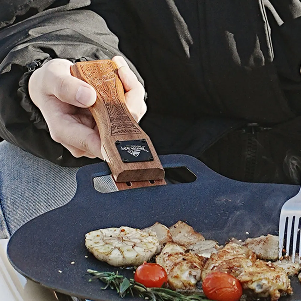 Camping Cooking Bowl - 屋外用天然木製グリルパンハンドル、取り外し可能、耐熱性、火傷防止グリップ、BBQプレートクリップ、ポータブルキャンプ調理ツール